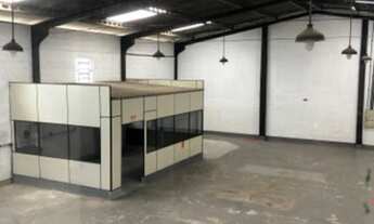 Imagem 7: Galpão/Depósito/Armazém para venda possui 290 metros quadrados