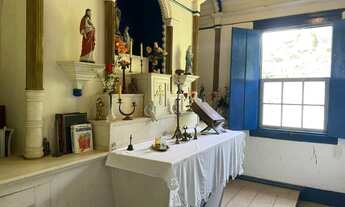 Imagem 1: A bela propriedade conta com casa secular para restauração