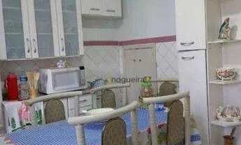 Imagem 5: Sobrado com 2 edículas grandes formando 3 casas totalizando 180 m² por R$ 620.000 - Ideal