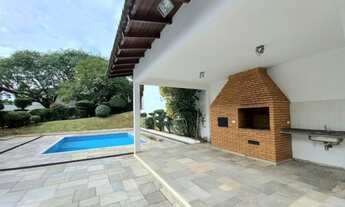 Imagem 3: Casa de condomínio para aluguel tem 450 metros quadrados com 4 quartos