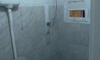 Imagem 5: Casa de fundo Casa com 1 dormitório