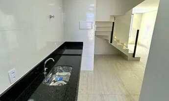 Imagem 6: Casa para venda com 167 metros quadrados com 3 quartos em Parque Xangri-Lá - Contagem - MG