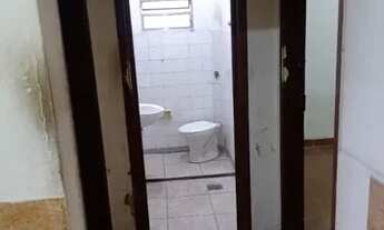 Imagem 2: Casa comercial, Santo André, Sp. 60 m², 3 ambientes, um WC social, cozinha e garagem