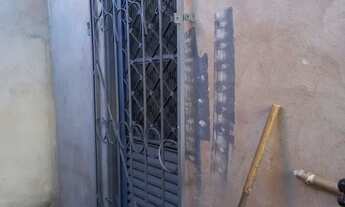 Imagem: Terreno 150m² com casa 64m²