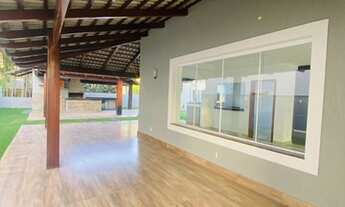 Imagem 3: Casa de condomínio sobrado para venda tem 400 metros quadrados com 4 quartos