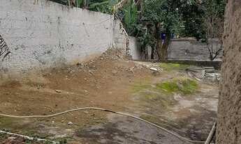 Imagem 4: 2 casas Casa com 5 dormitórios