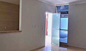 Imagem 7: Casa para venda possui 95 metros quadrados com 3 quartos em Centro - Paracuru - CE