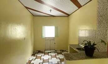 Imagem 2: Casa para venda possui 58 metros quadrados com 2 quartos em São Caetano - Salvador - BA