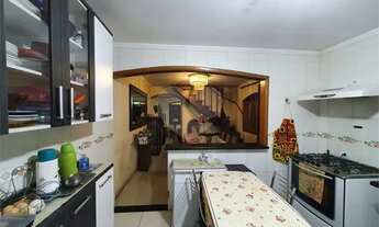 Imagem: Sobrado com 05 dormitórios sendo 01 Suíte