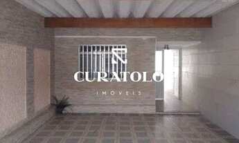 Imagem: Sobrado com 2 dormitórios, quintal e 2