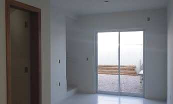 Imagem 4: Ótimo sobrado à venda no Loteamento Lisboa III, em Forquilhas, São José.<br><br&g