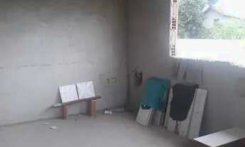 Imagem 7: Vendo casa em Araruama com pequena entrada