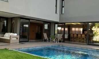 Imagem: LINDO SOBRADO COM 5 SUITES SUPREMO ITALIA