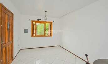 Imagem 2: PORTO ALEGRE - Casa Padrão - Hípica