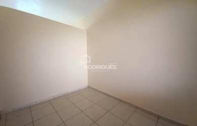 Imagem 7: PORTãO - Casa Padrão - Parque Netto