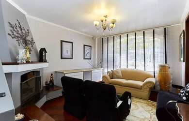 Imagem 6: Morar em um bairro estratégico próximo ao centro, caminho do mar, e com muita infraestrutu