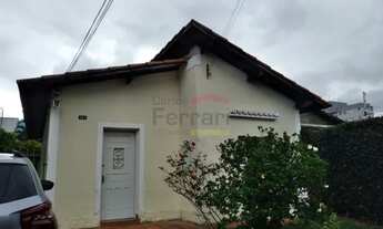 Imagem: Casas térreas antigas vale terreno próximo