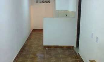 Imagem 3: Alugo Kitnet Casa com 1 dormitório