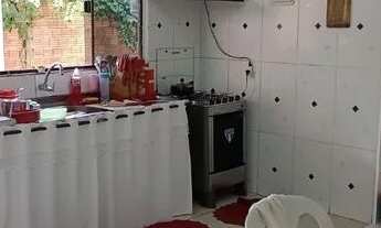 Imagem: CASA COM 02 QUARTOS SENDO UMA SUÍTE NA