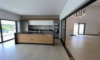 Imagem 5: Casa nova com 4 suítes e 460m² de área construída no Residencial Fazenda Jequitibá