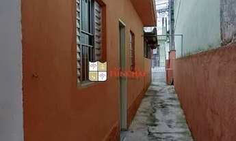 Imagem 3: ALUGO CASA DE 3 COMODOS COM VAGA DE GARAGEM