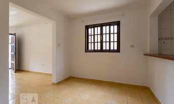 Imagem 7: Casa de Condomínio para Aluguel - Santa Cândida, 3 Quartos, 140 m2