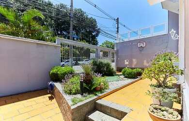 Imagem 3: Morar em um bairro estratégico próximo ao centro, caminho do mar, e com muita infraestrutu