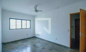 Imagem 2: Apartamento para Aluguel - Parque Estoril, 3 Quartos, 85 m2