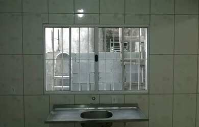 Imagem 4: Casa quarto e cozinha / Kitnet