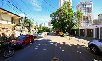 Imagem 6: Sobrado comercial]