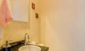 Imagem 5: Casa à venda em Ipanema com 222 m², 3 quartos, 1 suíte, 2 vagas