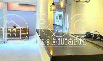 Imagem 3: Imóvel para venda tem 102 metros quadrados com 2 quartos em Laranjeiras - Rio de Janeiro