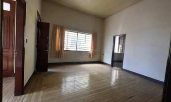 Imagem 5: Casa de 195m² com 03 quartos à venda - Centro