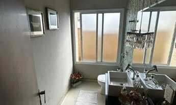 Imagem 2: Linda Casa com 4 dormitórios à venda, 295 m² por R$ 1.850.000 - Residencial Gaivota I - Sã