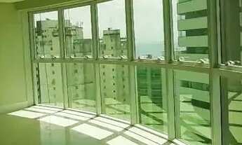 Imagem 4: Apartamento com 4 dormitórios sendo 2 suítes e 3 vagas de garagem em Balneário Camboriú/SC