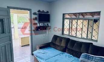 Imagem 2: Casa Ampla com Suíte