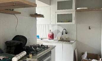 Imagem 6: No coração de Icaraí, este apartamento de 2 quartos totalmente modernizado