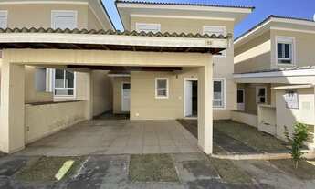 Imagem: Casa de condomínio em Rua Adozinda Lopes