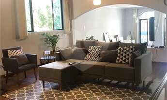 Imagem: Apartamento com 4 quartos à venda em Aparecida