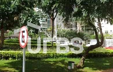 Imagem 2: Apartamento impecável em frente à praça da T-25