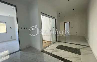 Imagem 2: Campo GrandeRJ Próximo à Estr. João Melo! Casa Linear com 3 Quartos