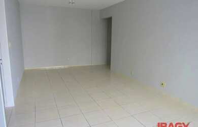 Imagem 4: Excelente Apartamento 3 dormitório(s) em Agronômica - Florianópolis