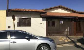 Imagem: Casa otimo local, revisada, pintada, Jardim