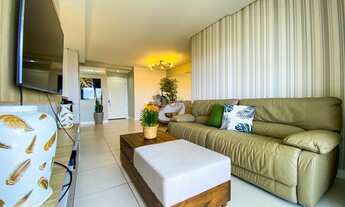 Imagem 5: Apartamento com 3 suítes + lavabo, 2 vagas de garagem, vista mar, sol da manha e andar alt