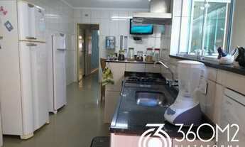 Imagem 4: Sobrado para Venda em Santo André, Jardim, 3 dormitórios, 2 suítes, 5 banheiros, 4 vagas