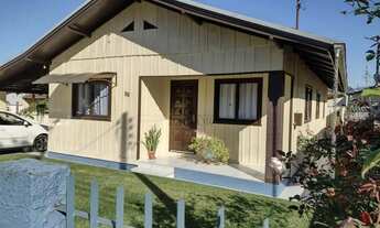 Imagem: Casa com piscina no Bairro Vila Germer em