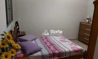 Imagem 4: Casa com 3 dormitórios à venda, 220 m² por R$ 422.000,00 - Presidente Roosevelt - Uberlând