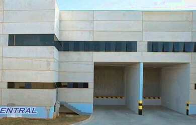 Imagem 5: Galpão para alugar, 823 m² sem doca por R$ 15.000/mês - Iporanga - Sorocaba/SP