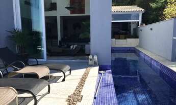 Imagem 5: Casa de condomínio para venda com 538 metros quadrados com 4 quartos