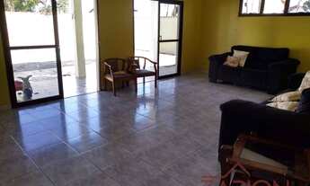 Imagem: Linda casa à venda com 4 suítes em Tremembé